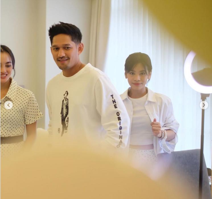 Momen ultah Rini Yulianti (Instagram/@riniyulianti)