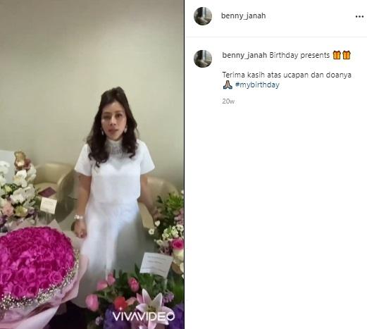 Gaya mewah asisten pribadi Hotman Paris (Instagram/@benny_janah)