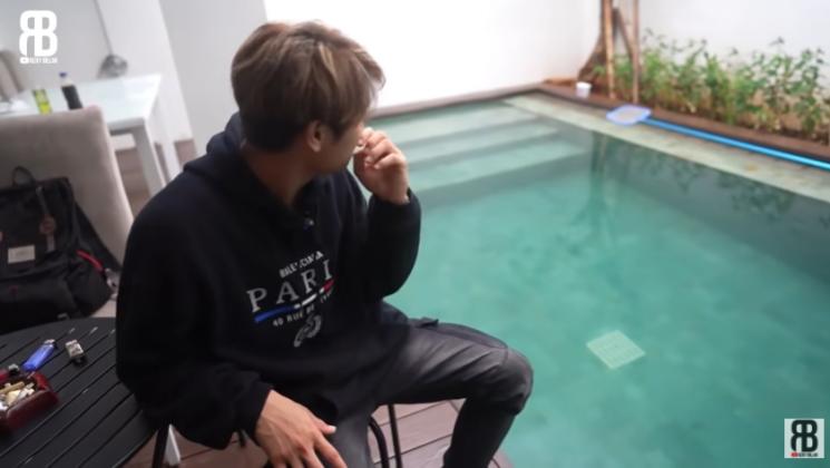 Potret Rumah Rizky Billar (YouTube/Rizky Billar)