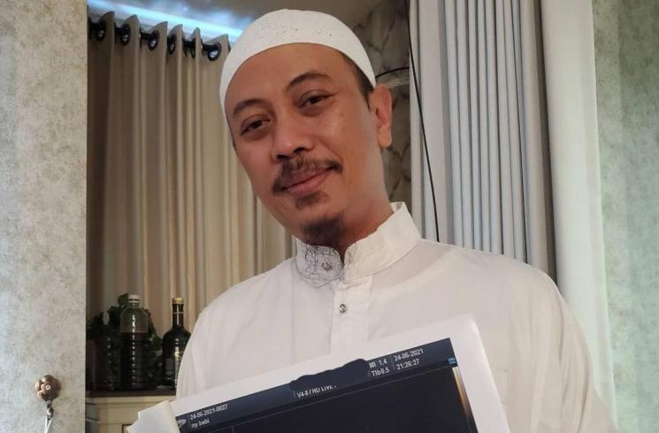 Potret Kemesraan Opick Dan Bebi Silvana. (Instagram/bebi.silvana)