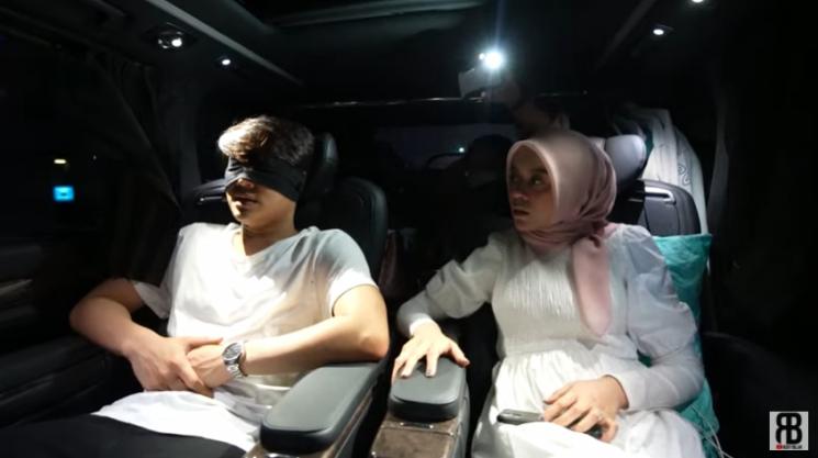 Potret Surprise Ultah Rizky Billar (YouTube/Rizky Billar)