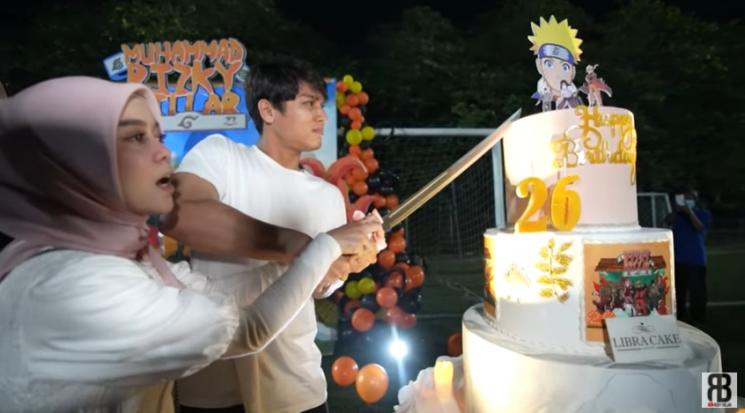 Potret Surprise Ultah Rizky Billar (YouTube/Rizky Billar)