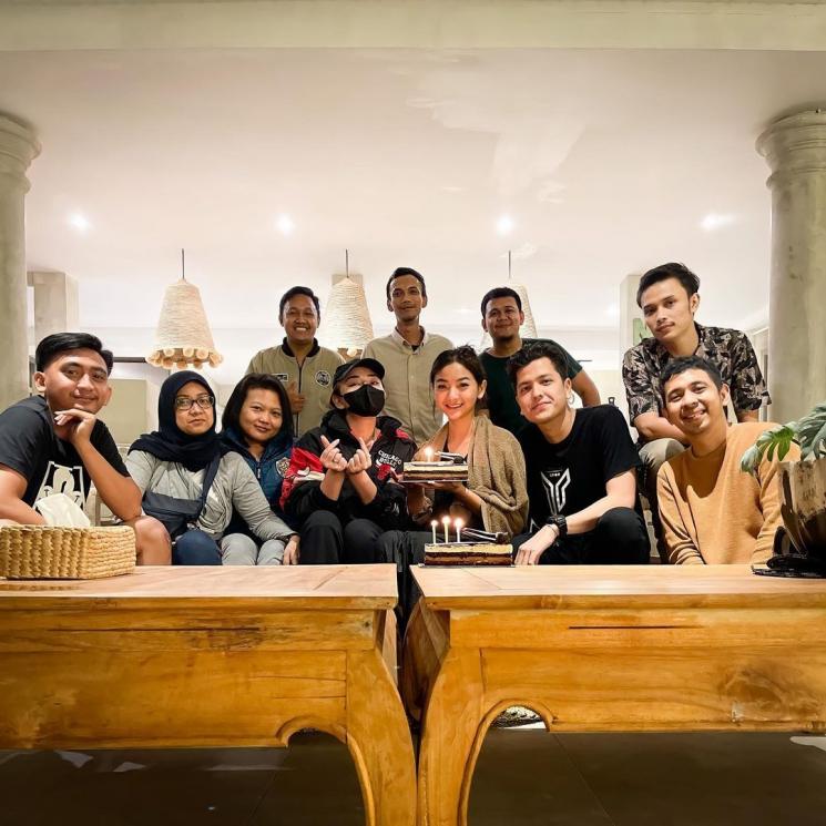 Potret Glenca Shysara dan Rendi Jhon. (Instagram/glencachysaraofficial)