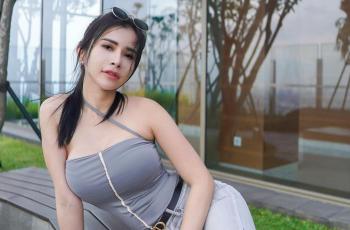 Maria Vania Posting Video Buka Baju Depan Kamera, Salfok ke Tatonya