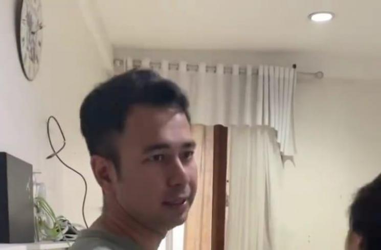 Raffi Ahmad baru tahu Mama Amy punya ruang rahasia. (Instagram/@raffinagita1717)