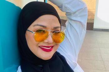 8 Potret Betharia Sonata Berhijab, Makin Anggun Hingga Panen Pujian