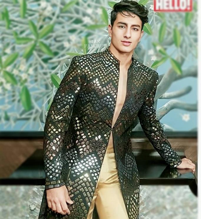 Potret Ganteng Ibrahim Ali Khan. (Instagram/iakpataudifanclub)