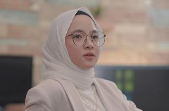 Nissa Sabyan Pamer Foto Selfie Terbaru, Auto Diserbu