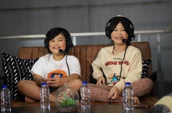 Diminta Selalu Ingat Tanah Air, Jawaban Anak Wendi Cagur Bikin Ngakak