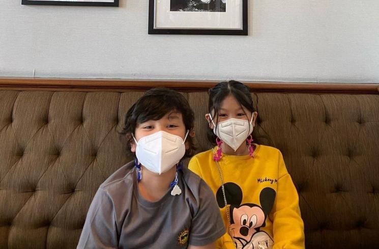 Potret Audie dan Kauki Anak Wendy Cagur (Instagram/@revtiayunatasya)