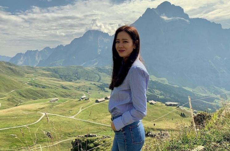 Pesona Son Ye Jin (Instagram/@yejinhand)