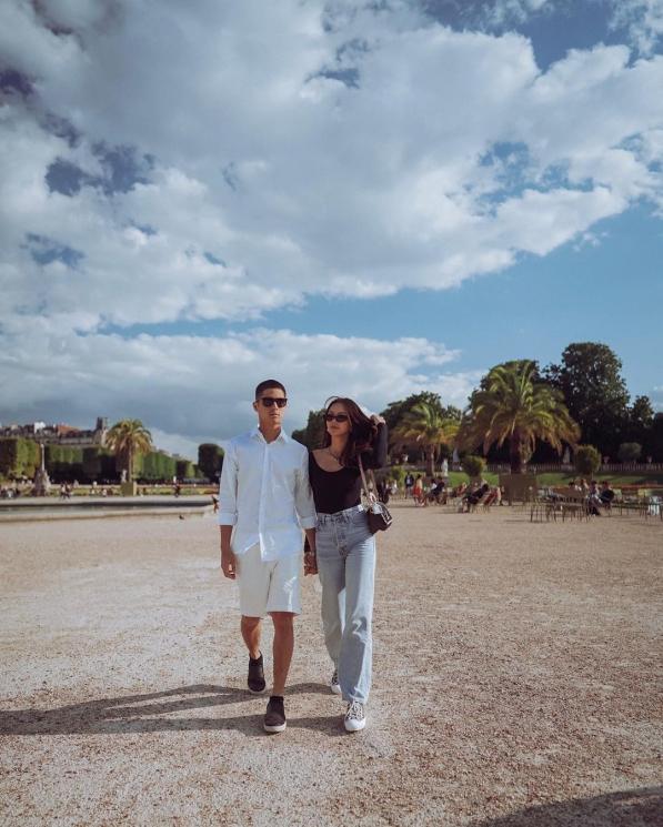 Potret Kencan Al Ghazali di Paris. (Instagram/alyssadaguise)