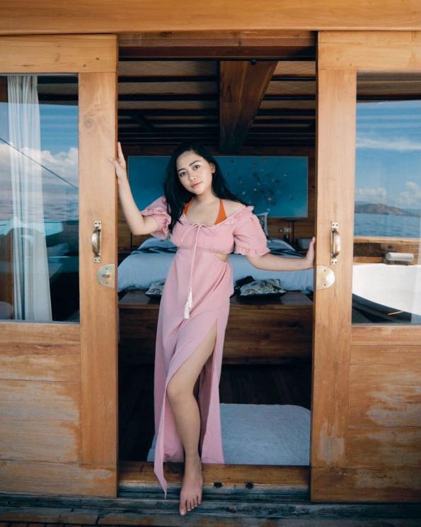 Rachel Vennya pamer body goals (Instagram/@rachelvennya)