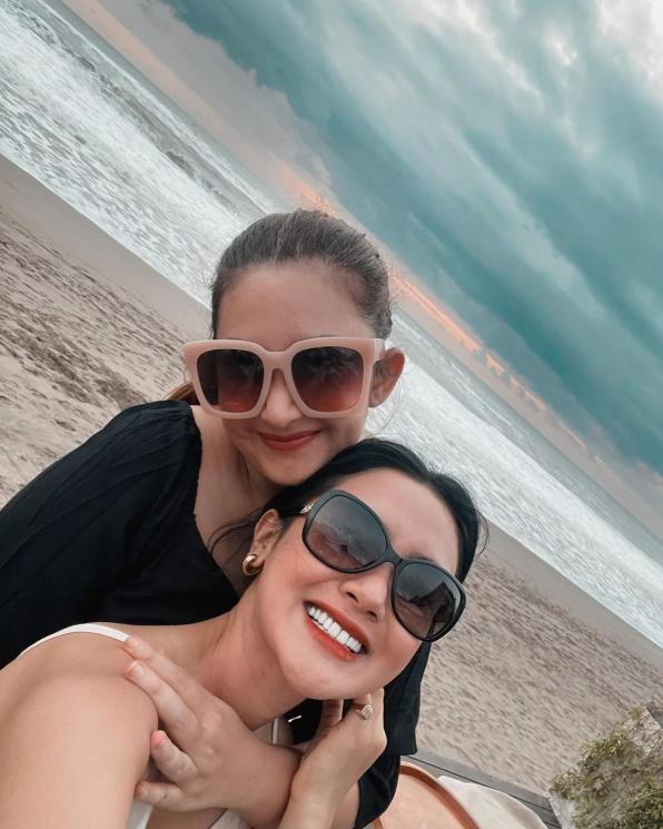 Gaya Liburan Cita Citata (Instagram (@cita_citata)