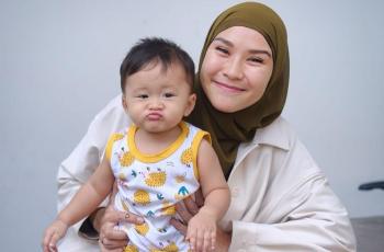 Tak Terima Anak Ditegur Orang Asing Gegara Berisik, Zaskia Adya Mecca Hampir Emosi!