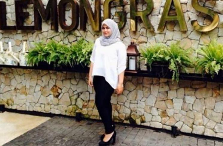 Potret Mona Rizqia Putri Pelawak Kadir.