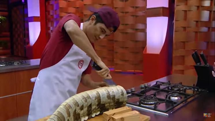 Viral Masterchef Celebrity Thailand masak pakai ekor buaya. (YouTube/MasterChef Thailand)