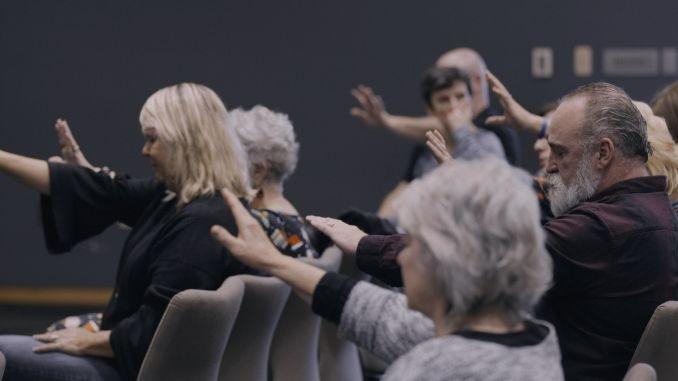 Sinopsis Pray Away. (IMDb)