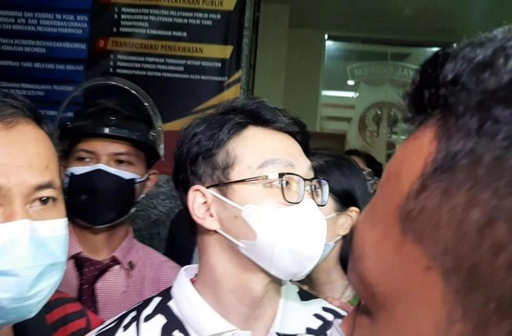 Dokter Richard Lee dibebaskan. [Ismail/MataMata.com]