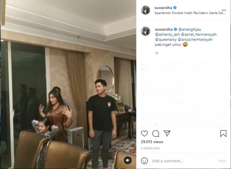 Keluarga Anang Hermansyah joget TikTok. (Instagram/suwarsiha)