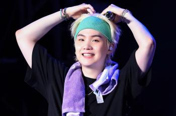 Suga BTS Kedapatan Pakai Kupluk Hanya Rp165 ribu, Netizen: Isi Lemari Paling Minimalis