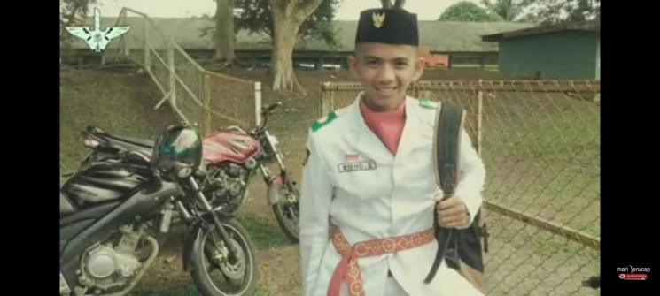 Potret Seleb Jadi Paskibraka. (YouTube/Mari Berucap)