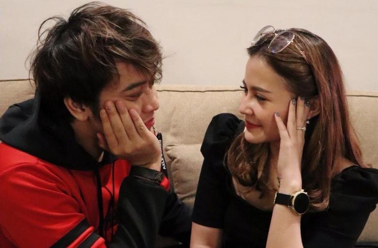 Kriss Hatta dan Voke Victoria. (Instagram/@krisshatta)