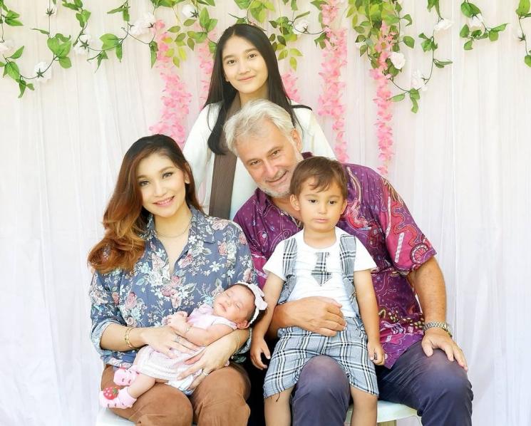 Potret Baby Margaretha Momong Anak (Instagram/@babymargaretha1)