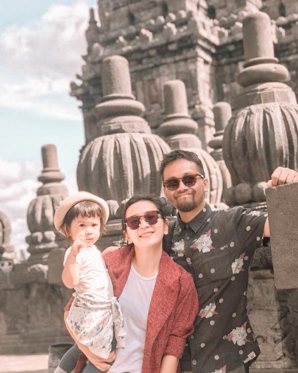 Potret Pemain Di Sini Ada Setan dan Pasangan (instagram/@jenniferarnelita)