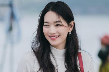 10 Fashion Shin Min Ah di Hometown Cha-Cha-Cha, Harganya Bikin Kantong Bolong