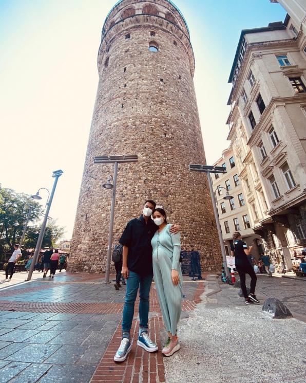 Raffi Ahmad dan Nagita Slavina (Instagram/@raffinagita1717)
