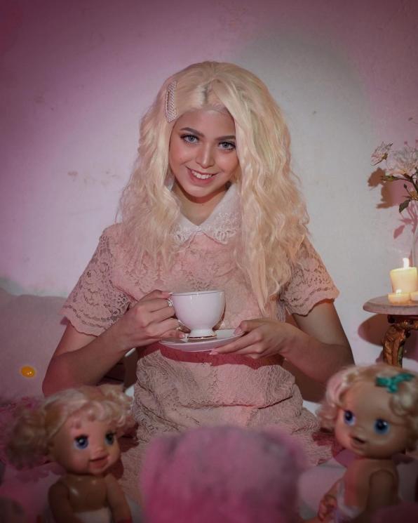 Pemotretan Terbaru Jharna Bhagwani (Instagram/@jharnabhagwani)