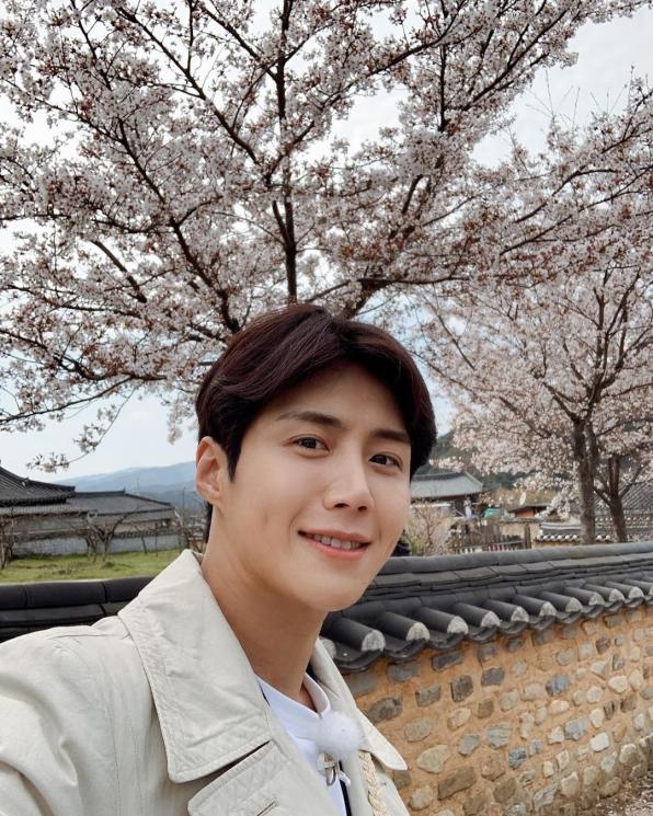 Gaya Kim Seon Ho di Luar Drama. (Instagram/@seonho_kim)
