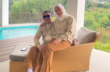 Bella Shofie Umbar Foto Ciuman sama Suami: Jangan Dilihat, Nanti Kejang!