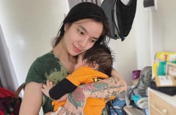 7 Momen Sheila Marcia Momong Anak, Bukti Ibu yang Penuh Tanggung Jawab