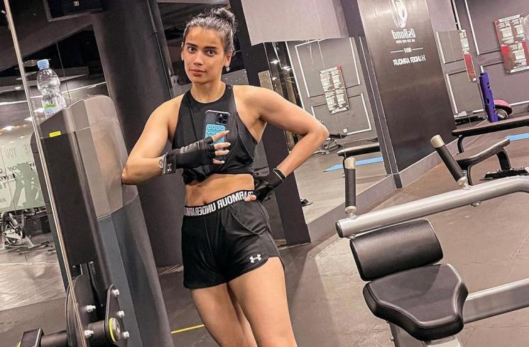 Potret Sabrina Chairunnisa Pamer Badan Kekar. (Instagram/ sabrinachairunnisa_)