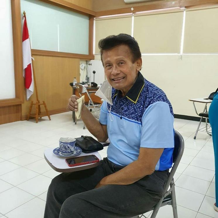 Potret kenangan Koes Hendratmo. (Instagram/@koeshendratmo902)