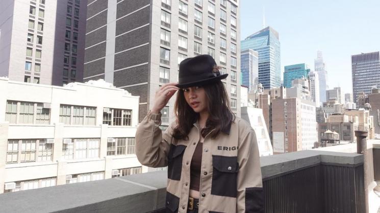 Gaya Olivia Allan di New York (Instagram/@oliviasumargo)