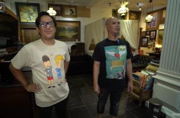 8 Penampakan Kamar Ahmad Dhani yang Unik: Ada Ranjang Super Antik
