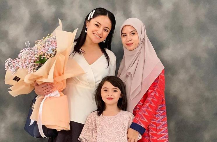 Potret Kompak Marshanda dan Nesyana Istri Ben Kasyafani. (Instagram/marshanda99)