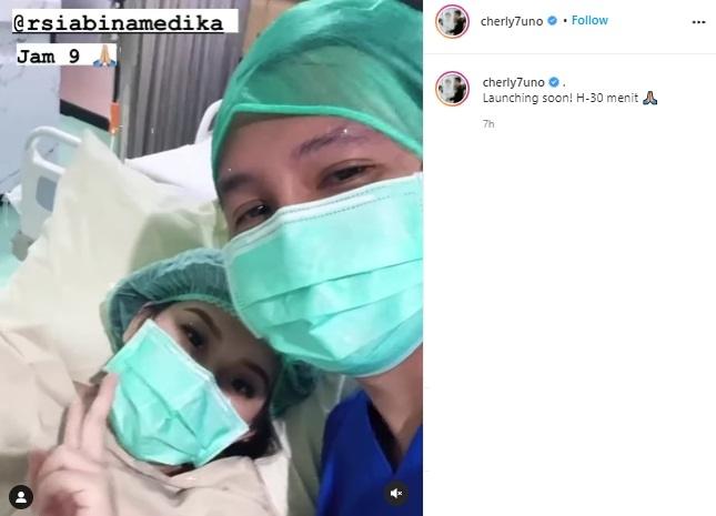 Momen Cherly Juno Eks CherryBelle Melahirkan (Instagram/@cherly7uno)