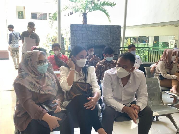 Vicky Prasetyo dan Kalina Oktarani. (MataMata.com/Yuliani)