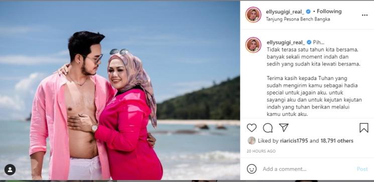 Elly Sugigi rayakan anniversary dengan Aher. (Instagram/ellysugigi_real_)
