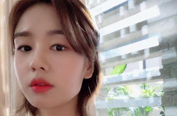 7 Gaya Ahn Eun Jin di Luar Drama, Pacar Kim Dae Myung di Hospital Playlist