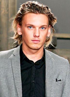 Jamie Campbell (Instagram)