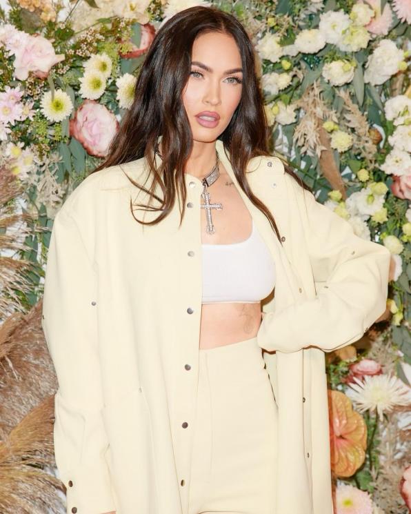 Fakta Megan Fox (Instagram/@meganfox)