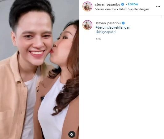 Kiky Saputri Dicium Stevan Pasaribu. (Instagram/@stevan_pasaribu)