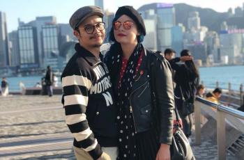 Derby Romero Gendong Putri Cantik, Gayanya Bikin Netizen Nostalgia