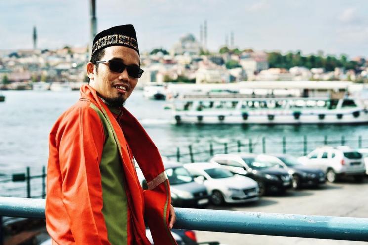Ustaz Maulana. (Instagram/m_nur_maulana)