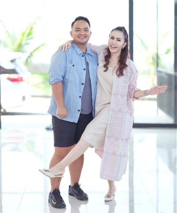 Sumber Kekayaan Suami Momo Geisha (Instagram/@therealmomogeisha)